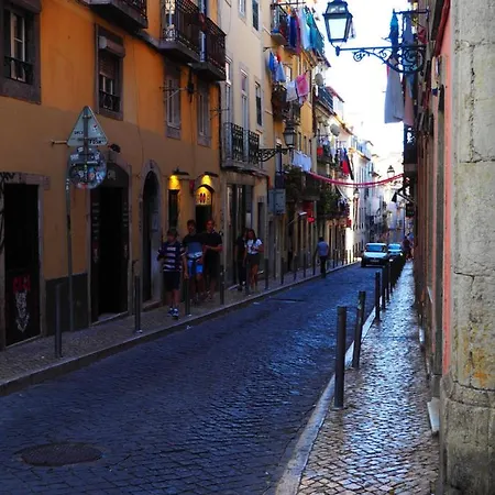 Vintage & In Bairro Alto,