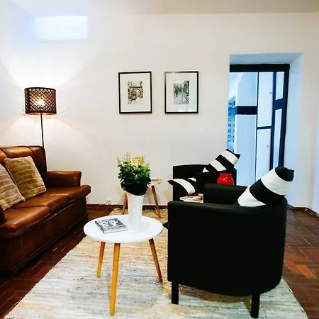 Vintage & In Bairro Alto, Apartment *